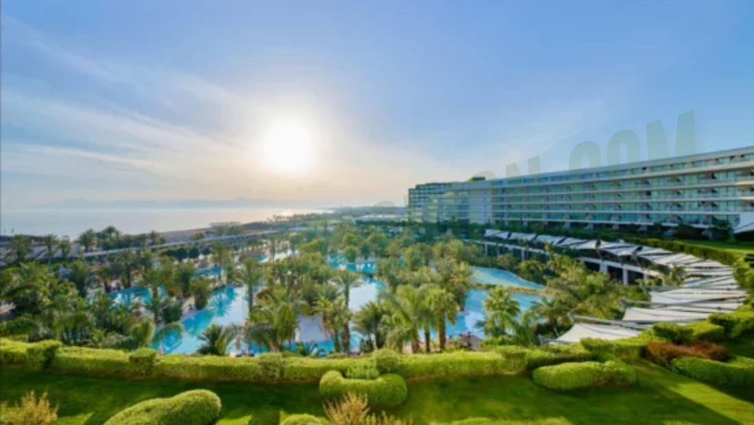 Luxury Golf Resort Stay